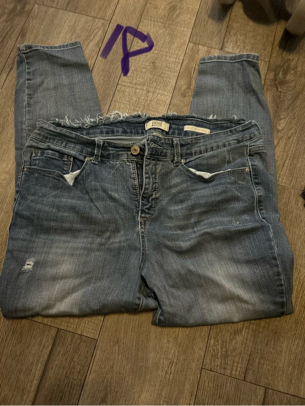 Women’s Blue Distressed High-Waist Jeans